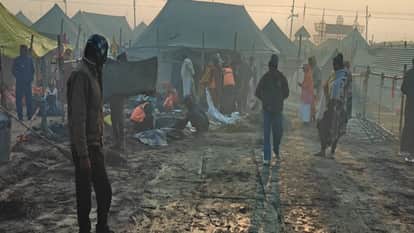 Magh Mela A massive fire broke out at the camp of Parankush Vaishnav Seva Ashram during the Magh Mela