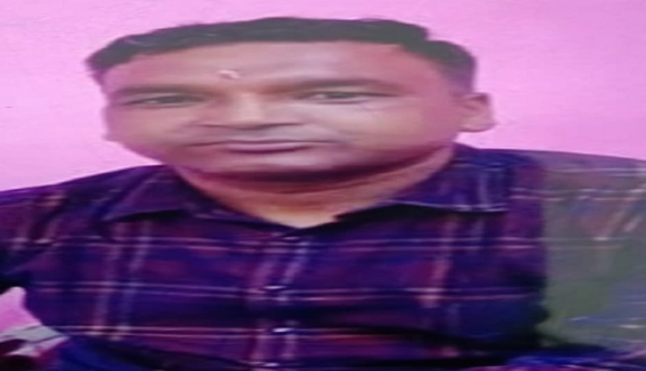A Raj Bhavan golf course employee died in a road accident in haldwani