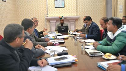 HP Revenue Minister Jagat Singh Negi said that officials should resolve land division cases within six months