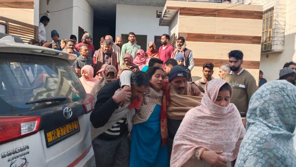 Saharanpur family murder suicide Ashok had also attempted to kill his family year ago had attempted suicide