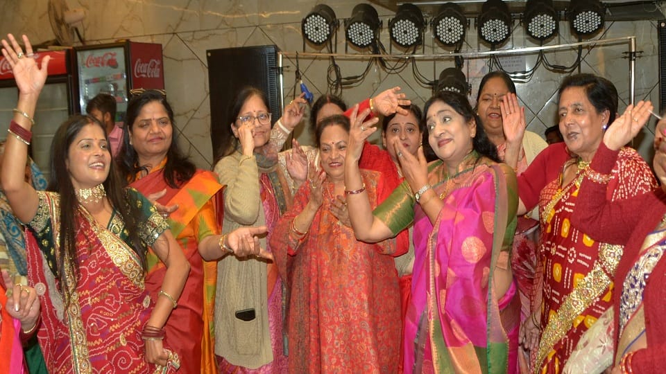 Eleven Brides Apply Mehndi Ahead of Grand Community Wedding Ceremony in Agra