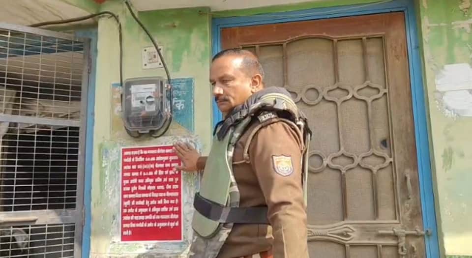 Sambhal violence master mind Shariq in Dubai and communicates with his associates using secure messaging app