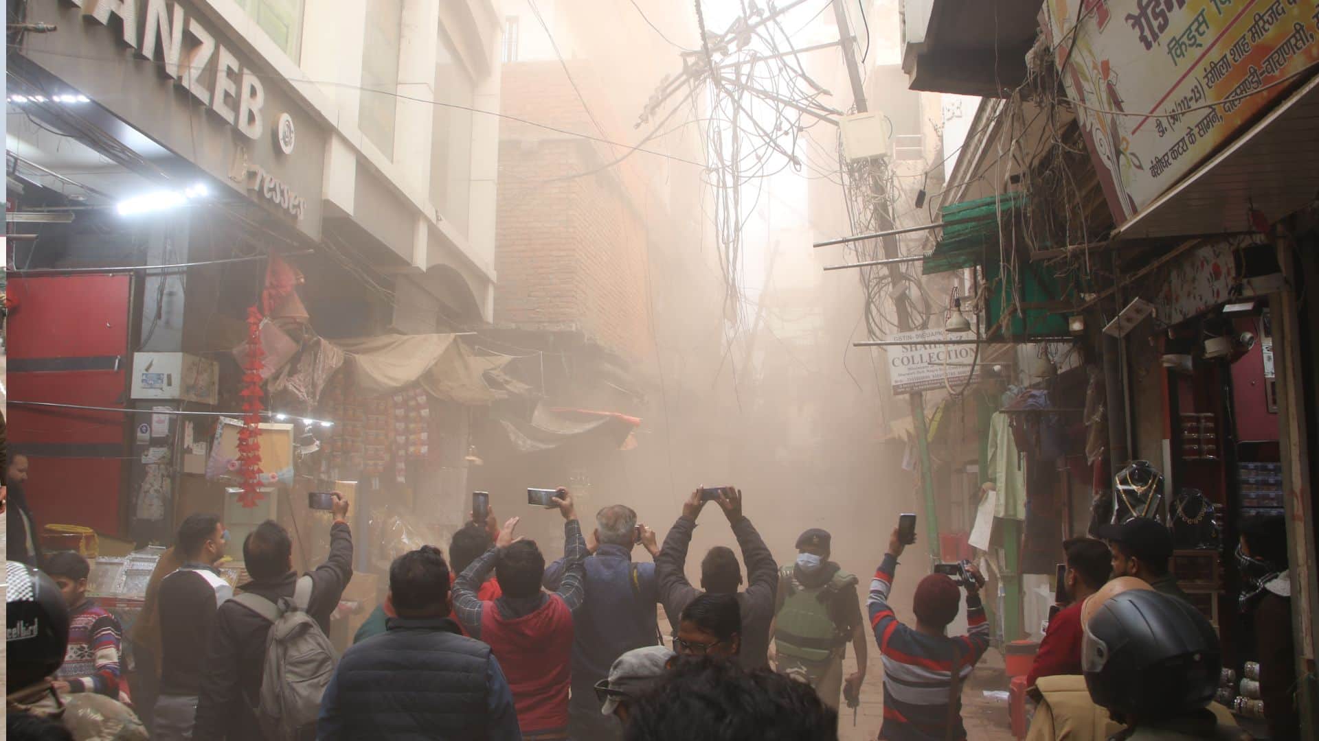 Dal Mandi 200 laborers engaged in demolishing 25 buildings administration an announcement