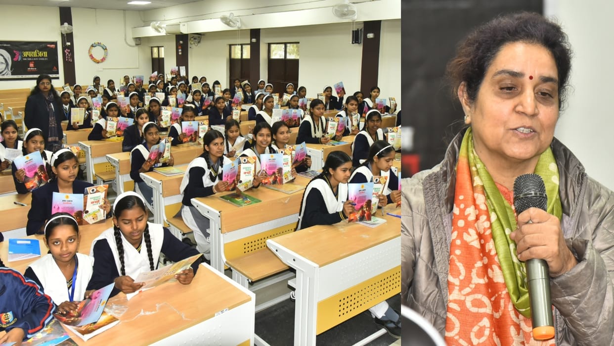 Professor Navneet Kaur gave the students a message of women empowerment in Aparajita program