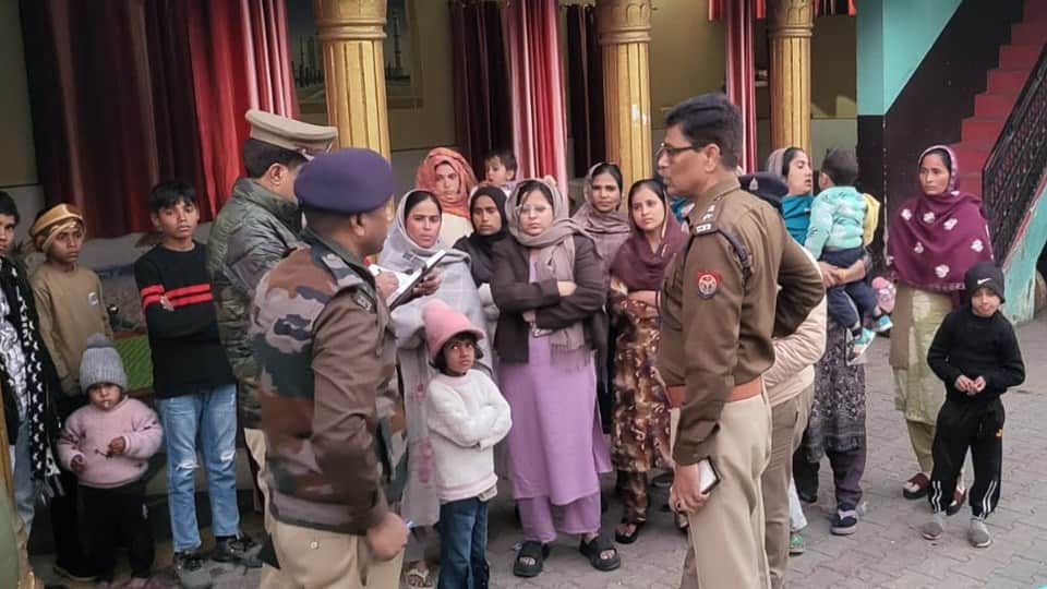 Moradabad Double Murder Armaan screams could not cross wall his family slept just a few steps away UP News