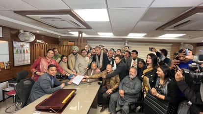 Mayoral elections Chandigarh today contest between BJP AAP and Congress