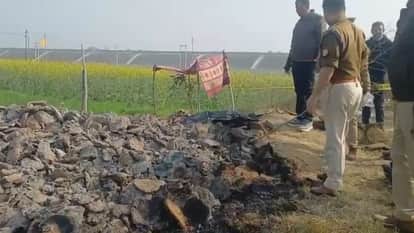Baghpat: Burnt Body of Woman Found in Bitora in Baghpat, Police Probe Underway
