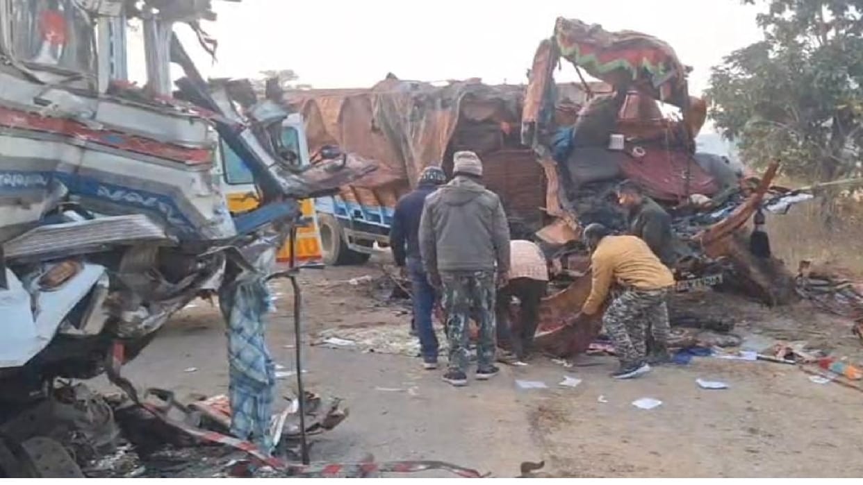 three people died in Kanker Road Accident, CG News