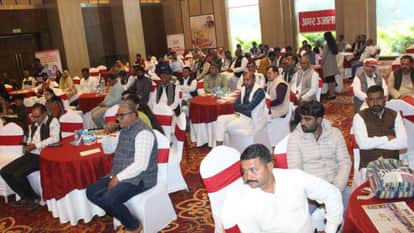 Jhansi: Minister Pratibha Shukla said in the Best Pradhan Samaroh program