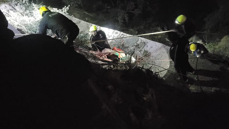 Mussoorie: पानी बैंड के पास हादसा, सेल्फी के चक्कर में खाई में गिरा व्यक्ति, एसडीआरएफ ने बरामद किया शव