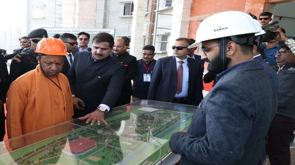 CM Visit Meerut: CM Yogi drew the blueprint for 2027 assembly elections on the strength of youth