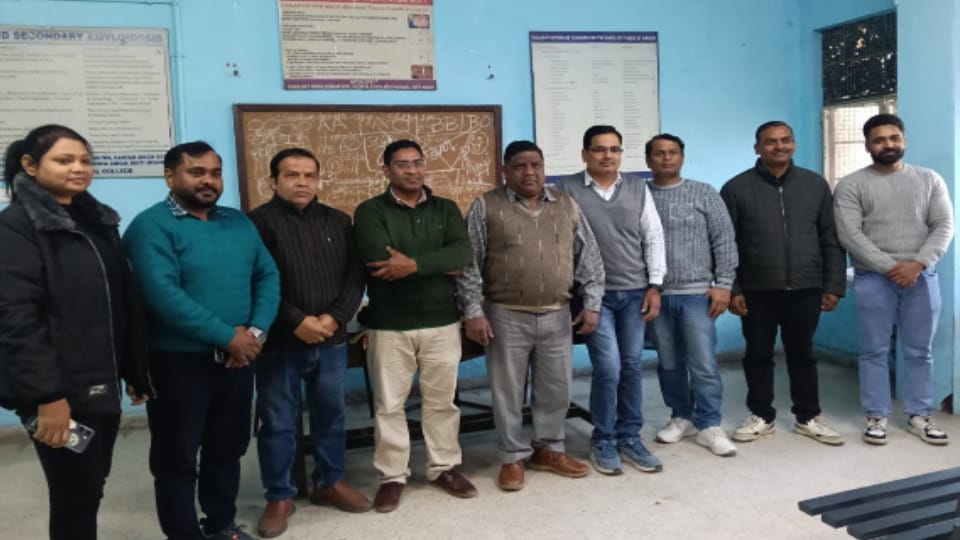 Meerut: Manoj Kumar Appointed President, Khemkaran Singh as General Secretary of Lab Technicians Association