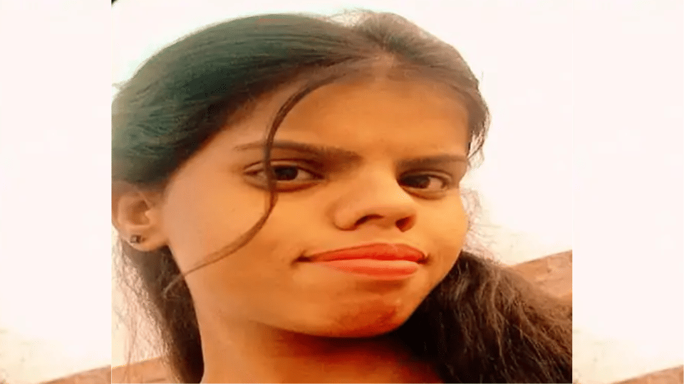 Indore News 19-year-old girl working for MLA Golu Shukla's family commits suicide in Banganga