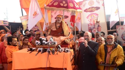 UP Big News: Deputy Commissioner resigns...says, "Yogi is my boss, my wife has become like a sister"; Avimukte