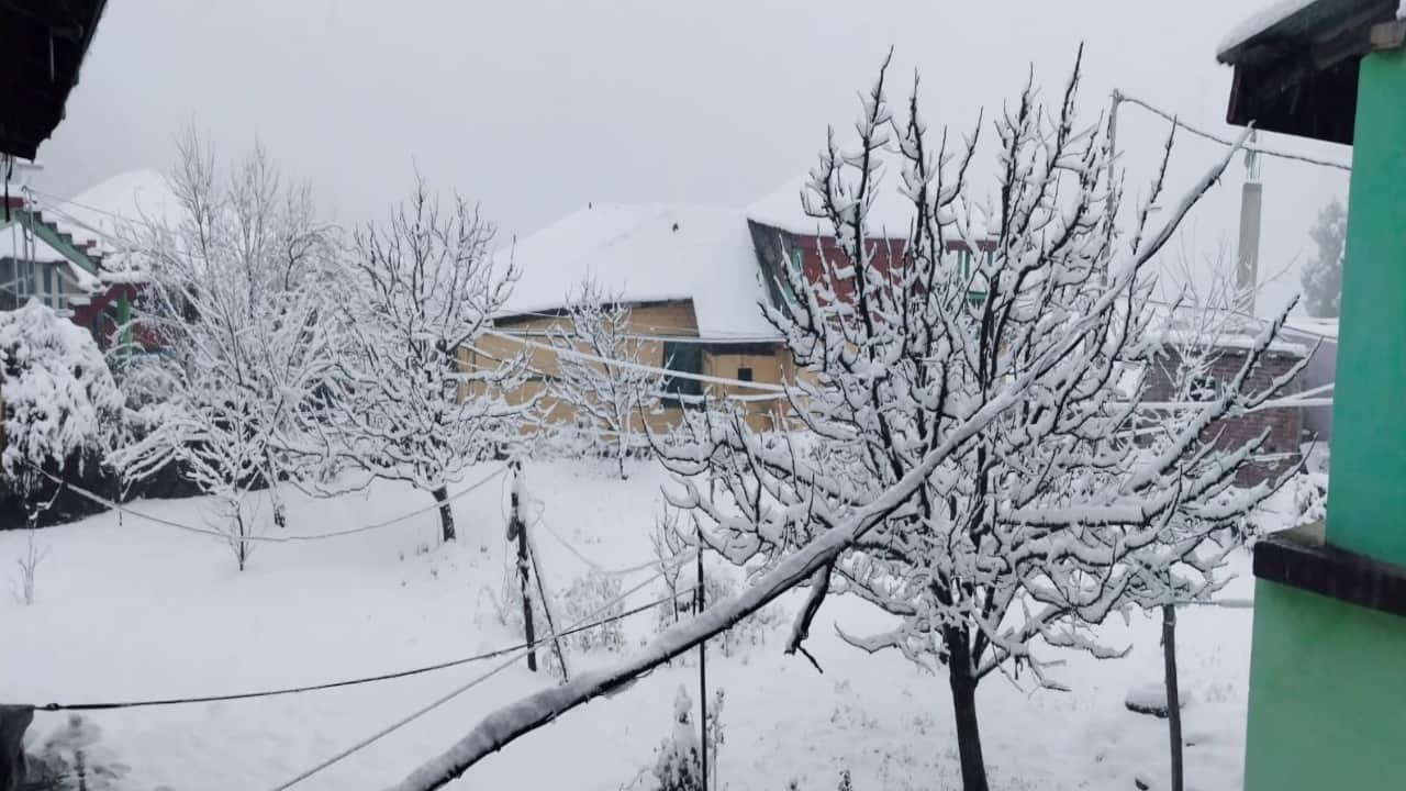 Heavy snowfall in mountains Snow fell from Jammu and Kashmir Himachal pradesh to Uttarakhand