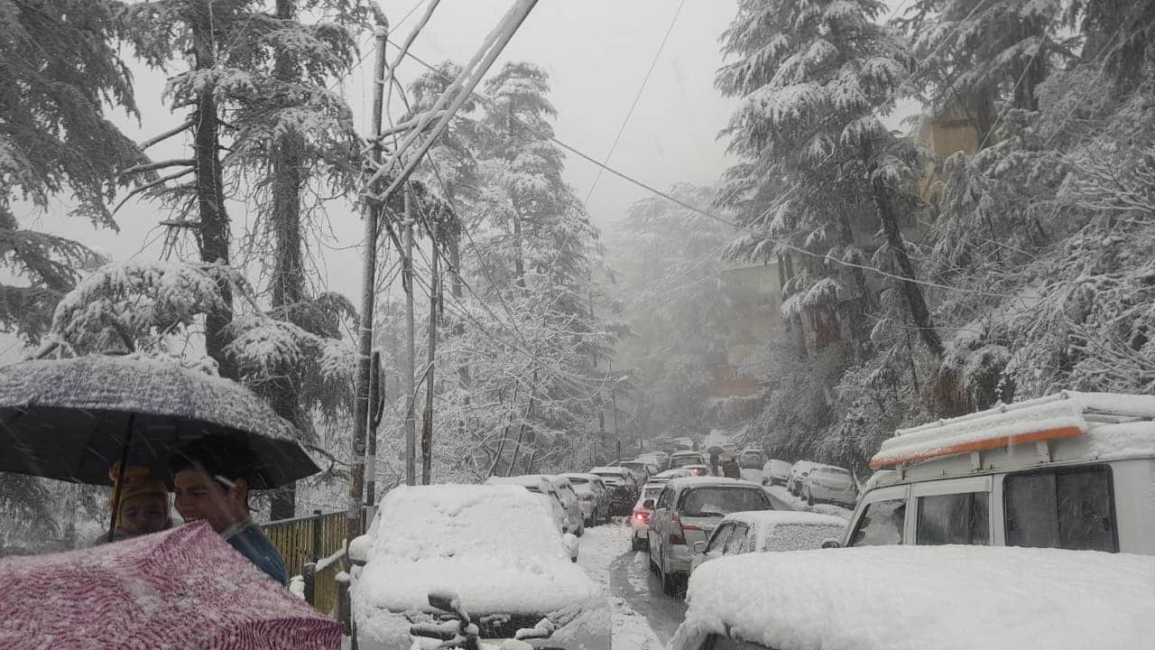 Heavy snowfall in mountains Snow fell from Jammu and Kashmir Himachal pradesh to Uttarakhand