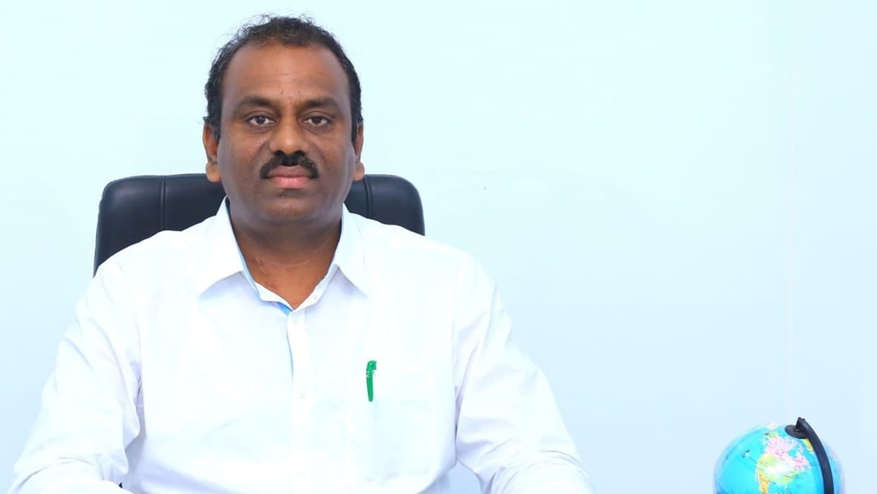 karnataka koppal mp k rajashekhar hitnal remark called tourist murder incident minor massive outrage