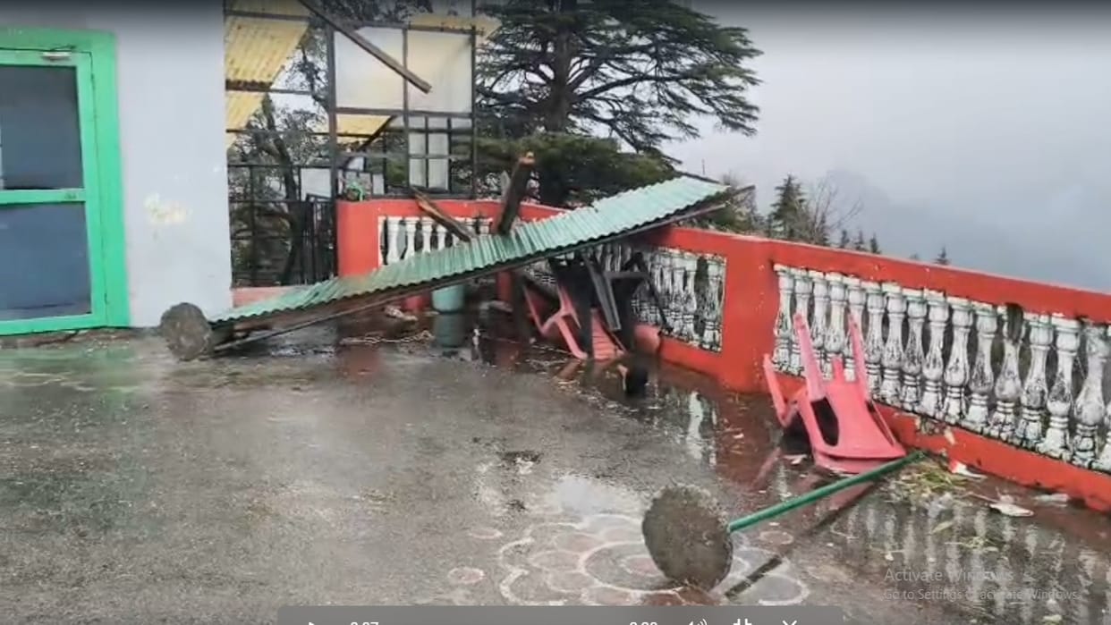 storm lasting three hours lashed the Kamru Valley in Nachan, blowing off roofs of houses and causing a power