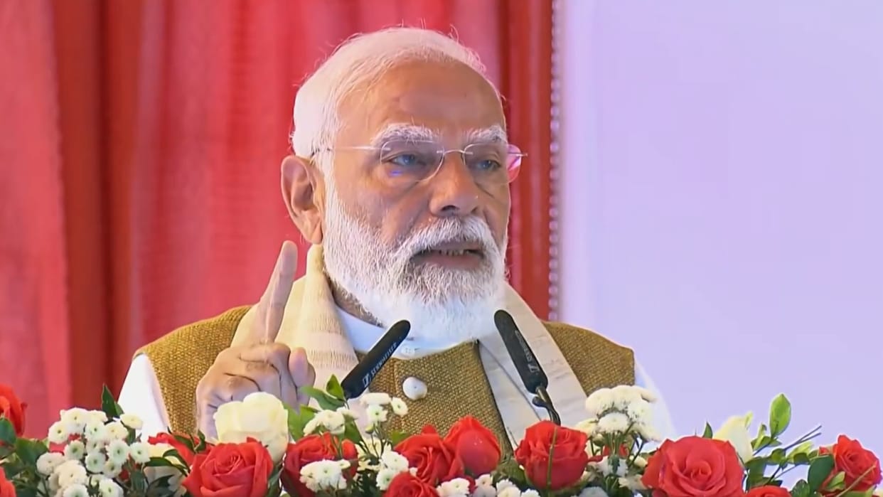 PM Modi rally in Thiruvananthapuram launch various projects and flag off new trains