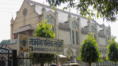 Public libraries were once buoyed by the economic surge of the Magh Mela