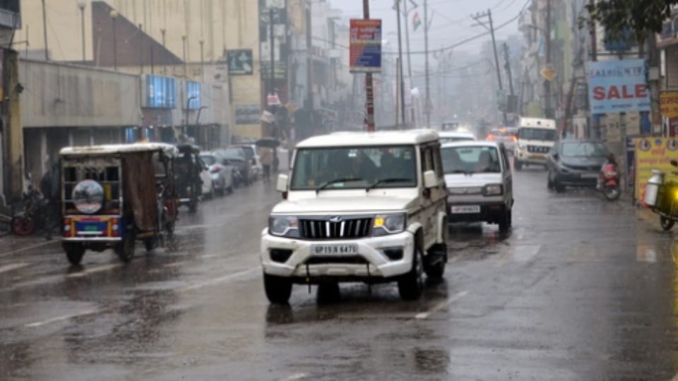 West UP Weather Update: Rain Intensifies Cold, Basant Panchami 2026 Coldest in Last 12 Years