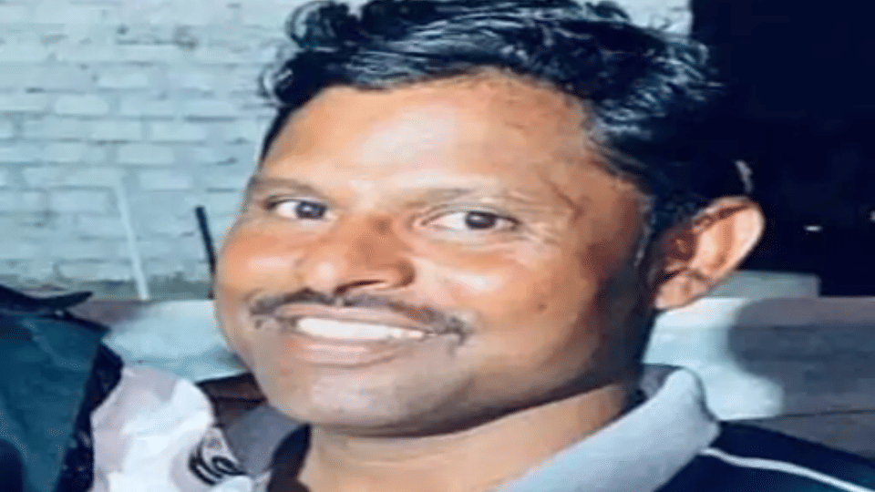 Indore News 38 year old contractor commits suicide in Vyas Nagar due to family dispute and depression