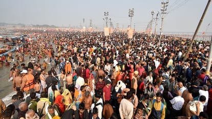 A massive crowd of devotees gathered at the Magh Mela in Prayagraj on Basant Panchami