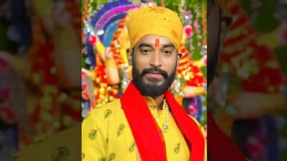 Ayodhya: Singer dies after his condition deteriorates during a stage show