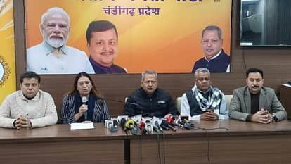 Chandigarh Mayor Harpreet Babla listed achievements of her tenure did not receive cooperation from MP