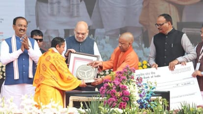 Amit Shah said UP heartbeat and soul of India 15 lakh crore scheme has been implemented on ground