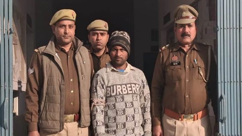 UP News Umri Sabjipur village under strict police surveillance after the murders of Armaan and Kajal