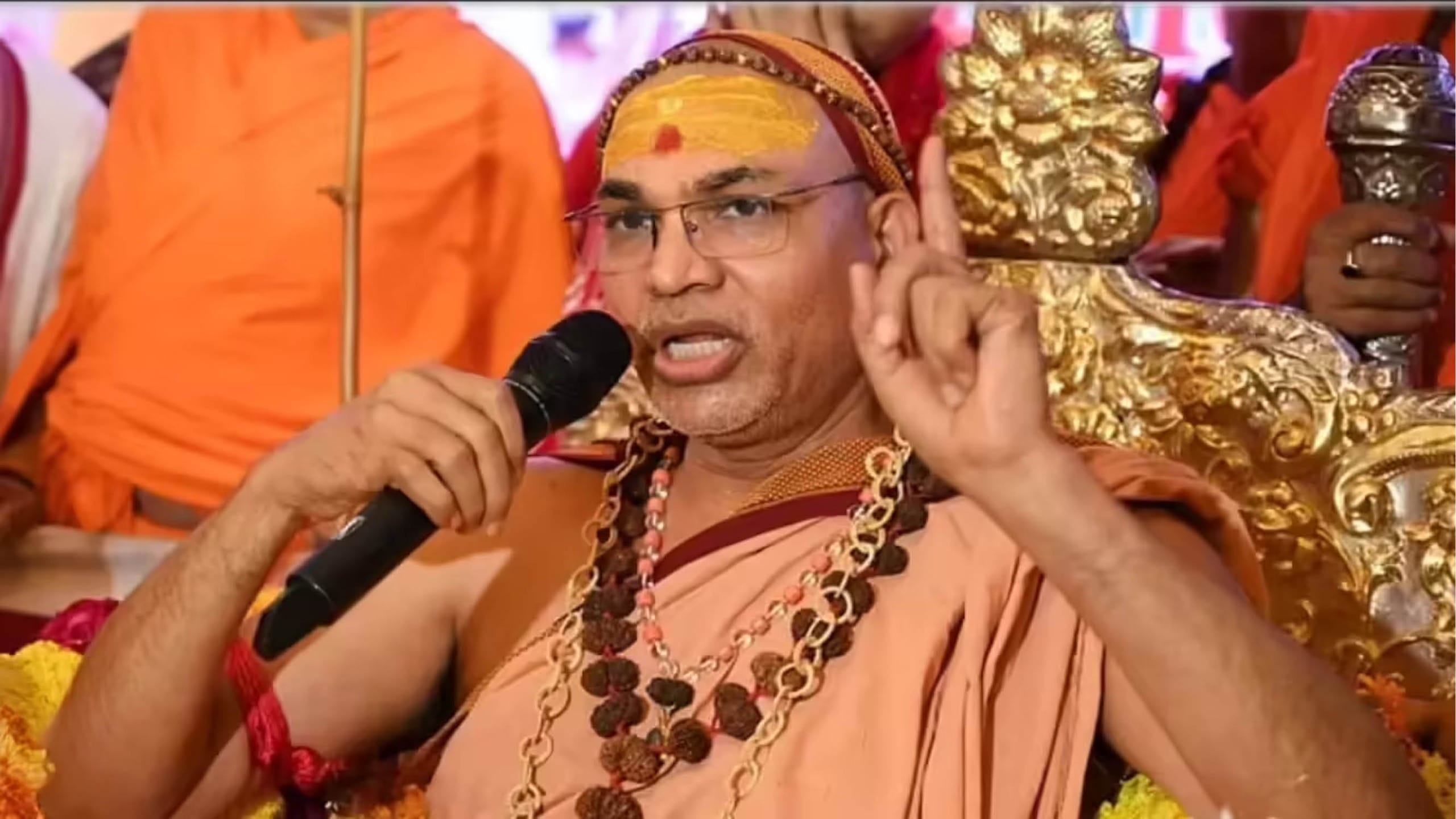 Swami Avimukteshwaranand Calls Bareilly Magistrate Alankar Agnihotri Offers Religious Role After Resignation