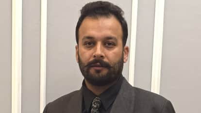 In Punjab, BJP worker and advocate Sikandar Kapoor was attacked and assaulted by youths in a Thar SUV.