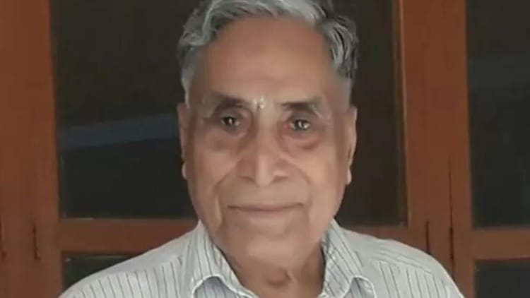 Bihar : डॉ. गोपालजी त्रिवेदी को पद्म श्री सम्मान, खेतों में हल चलाने से लेकर कुलपति तक का सफ़र; जेपी भी थे कायल