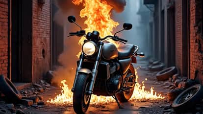 drunken man set his bike on fire and the fuel tank exploded injuring four members of family in Pilibhit