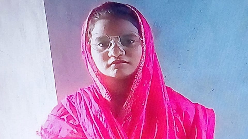 Married woman dies under suspicious circumstances in Garhi Rustam
