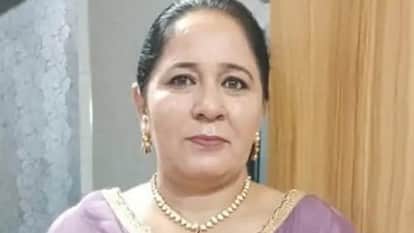 Former woman sarpanch shot dead in Mansa crime news