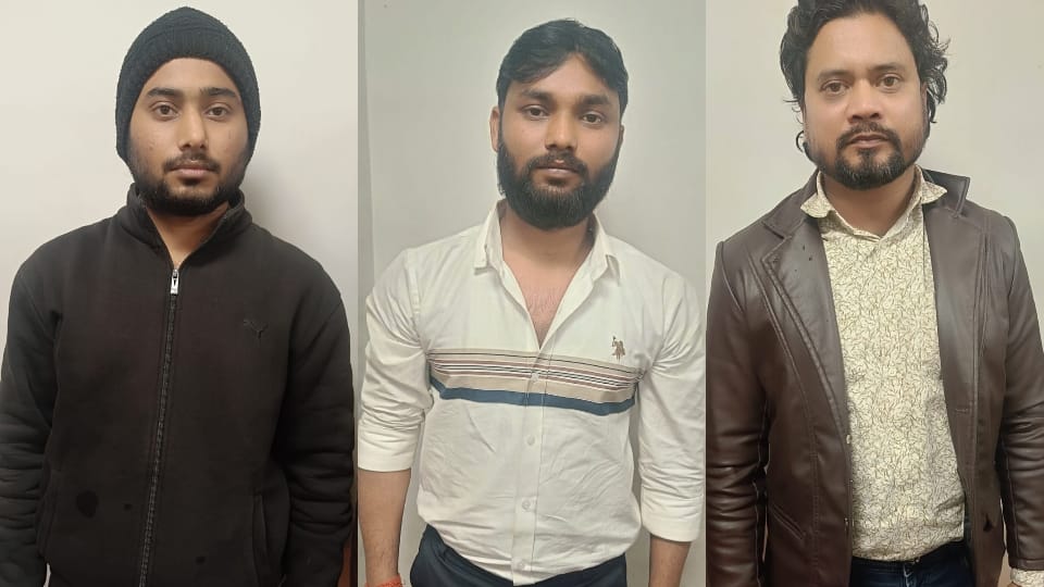 teenage girl kidnapped in Gorakhpur After being held captive for three days, she was sold to a spa center