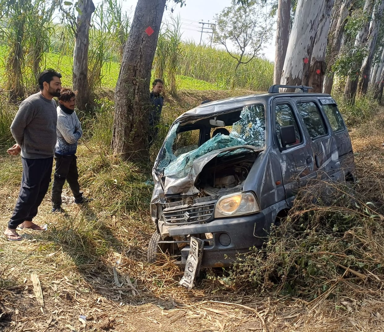 Muzaffarnagar: Fatal Crash Near Sathedi Rajwaha in Meerut: One Biker Killed, Seven Injured