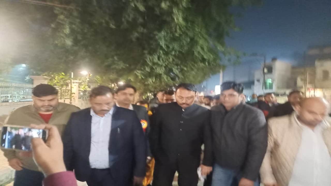 Alankar Agnihotri Resign Reason Allegations, Suspension and  Controversy Timeline in Hindi