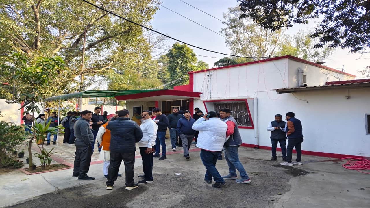 Bareilly City Magistrate Alankar Agnihotri resigns officials meeting at dm office in Bareilly