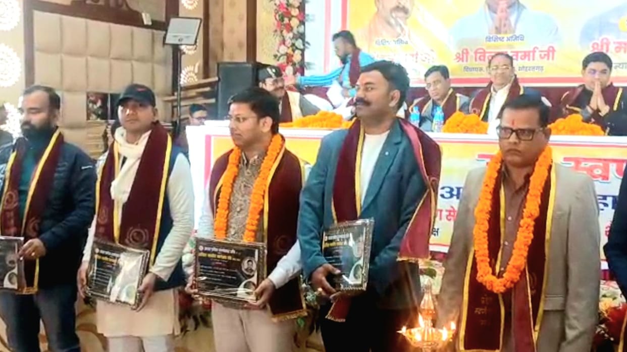 Varanasi News Issues related to harassment raised in assembly BJP MLA Mohan Verma gives assurance