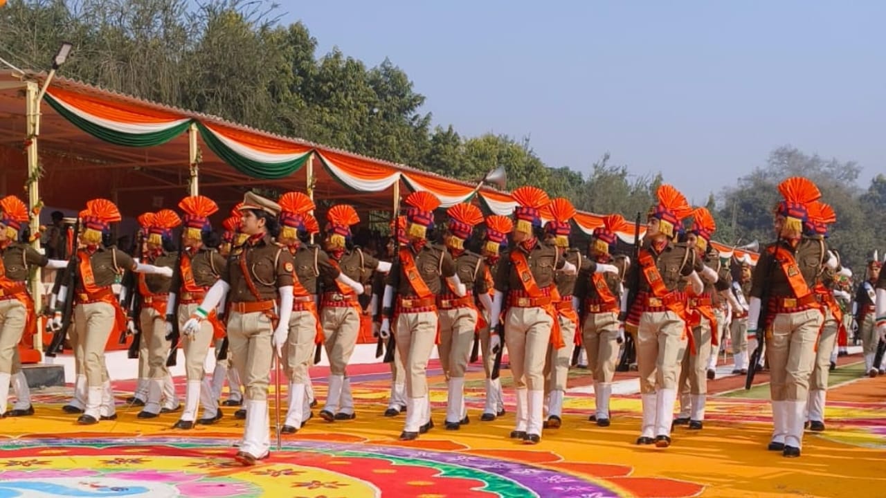 cabinet minister took the salute at the Republic Day parade in Bareilly