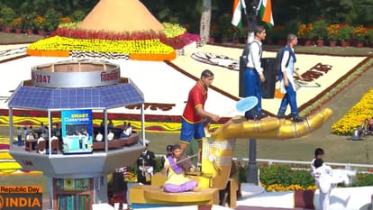 Republic Day Tableau Highlights NEP 2020, PM SHRI Schools as Pillars of Viksit Bharat 2047