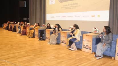 Tarot Reading Misconceptions dispelled at Jyotish Mahakumbh it is not guesswork but energy of inner self