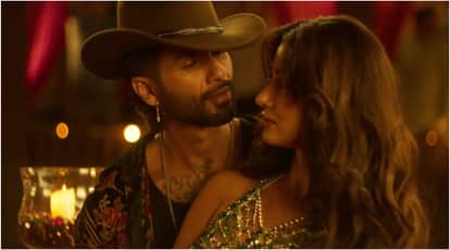 Netizens Likes Shahid Kapoor Dance Steps In O Romeo New Song Aashiqon Ki Colony Loves Hotness Of Disha Patni