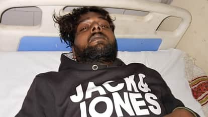 accused who snatched earrings from a woman ear has been arrested in an encounter in Bareilly