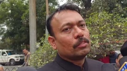 PCS Officer Alankar Agnihotri sitting on dharna outside the Collectorate in Bareilly