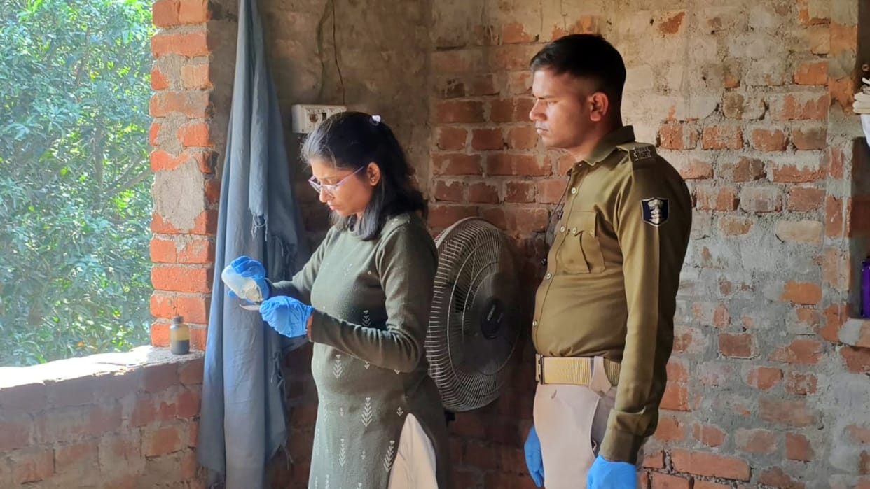 Banka Crime: Brutality with 5-year-old girl on Republic Day, relative uncle arrested on POCSO charges