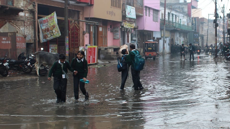 Temperature drops due to rain in Hathras